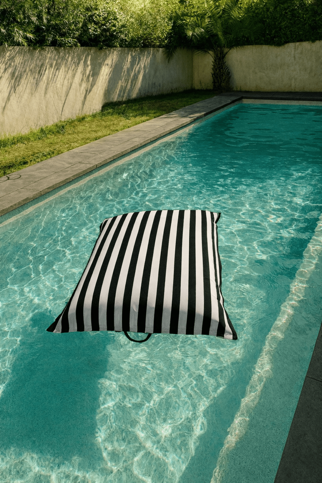 Floating Bean Bag Lounger - Black Pool Float Chair for Outdoor Swimming - The Cove Collective